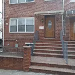 85 Bay 8th St