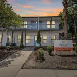 Emberly Apartment