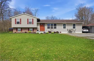 2003 Mahoning Rd