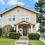1112 Blaine Ave