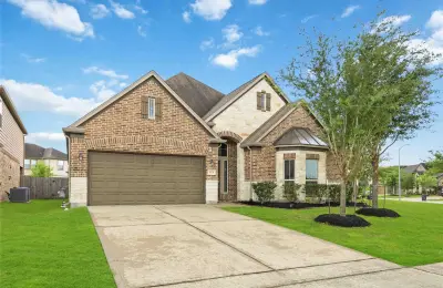 18731 Bene Vista Dr