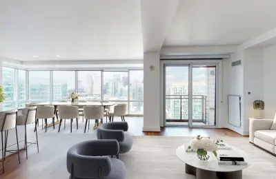 100 Pier 4