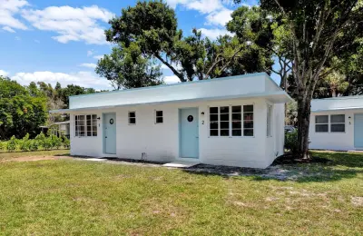 795 Royal Palm Blvd